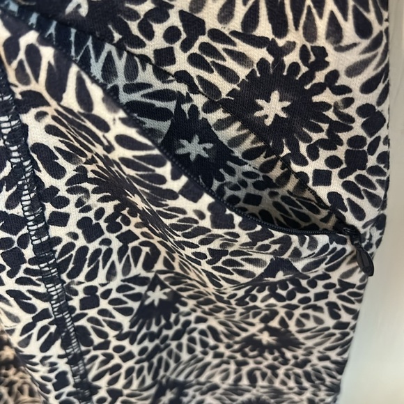 T by Talbots Women’s (S) Blue White French Terry Stretch cotton Shift Dress - Picture 9 of 9